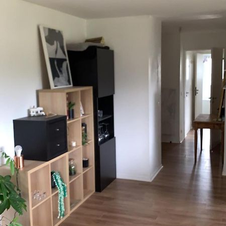 Appartement Lumineux De 60M2 Guer Bagian luar foto